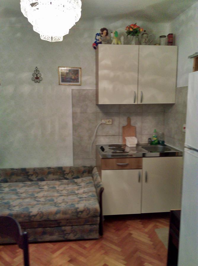 Apartment Filip Vrbnik Buitenkant foto